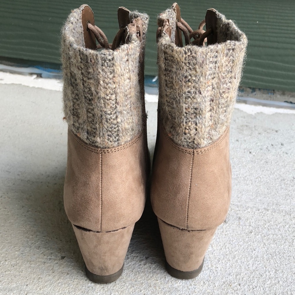 Cream Laced Up Booties - Picture 3 of 3